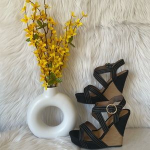 Melrose Ave. Wedge Sandal (Laguna Black - Size 7) NWOT
